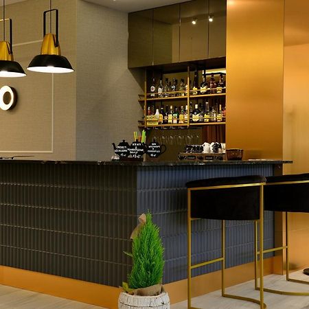 ברז'סקו Quest Hotel - Dawniej Hotel Planeta מראה חיצוני תמונה