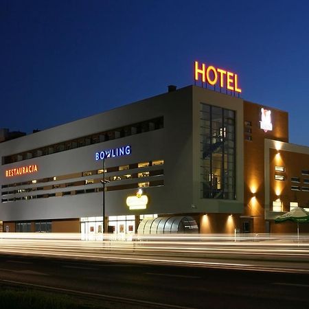 ברז'סקו Quest Hotel - Dawniej Hotel Planeta מראה חיצוני תמונה