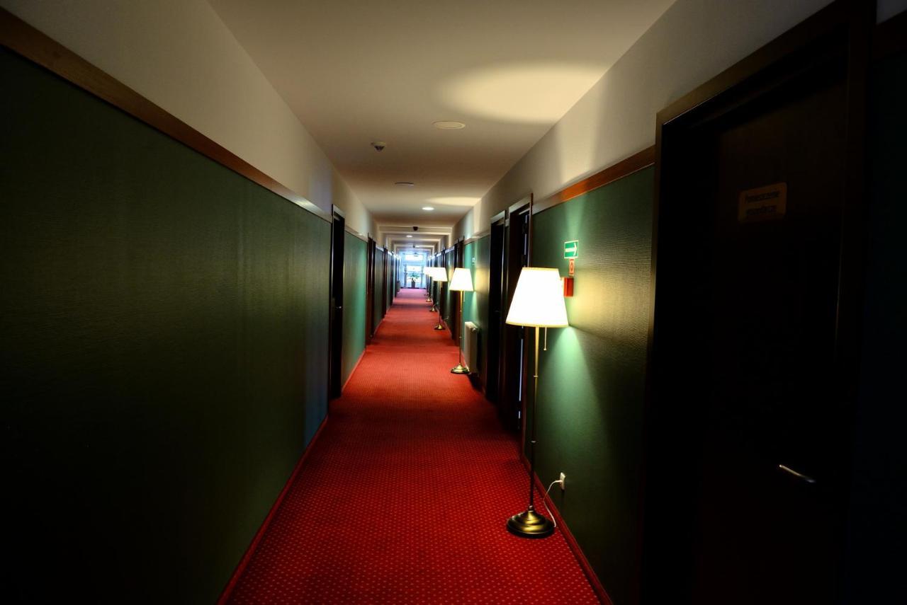 ברז'סקו Quest Hotel - Dawniej Hotel Planeta מראה חיצוני תמונה