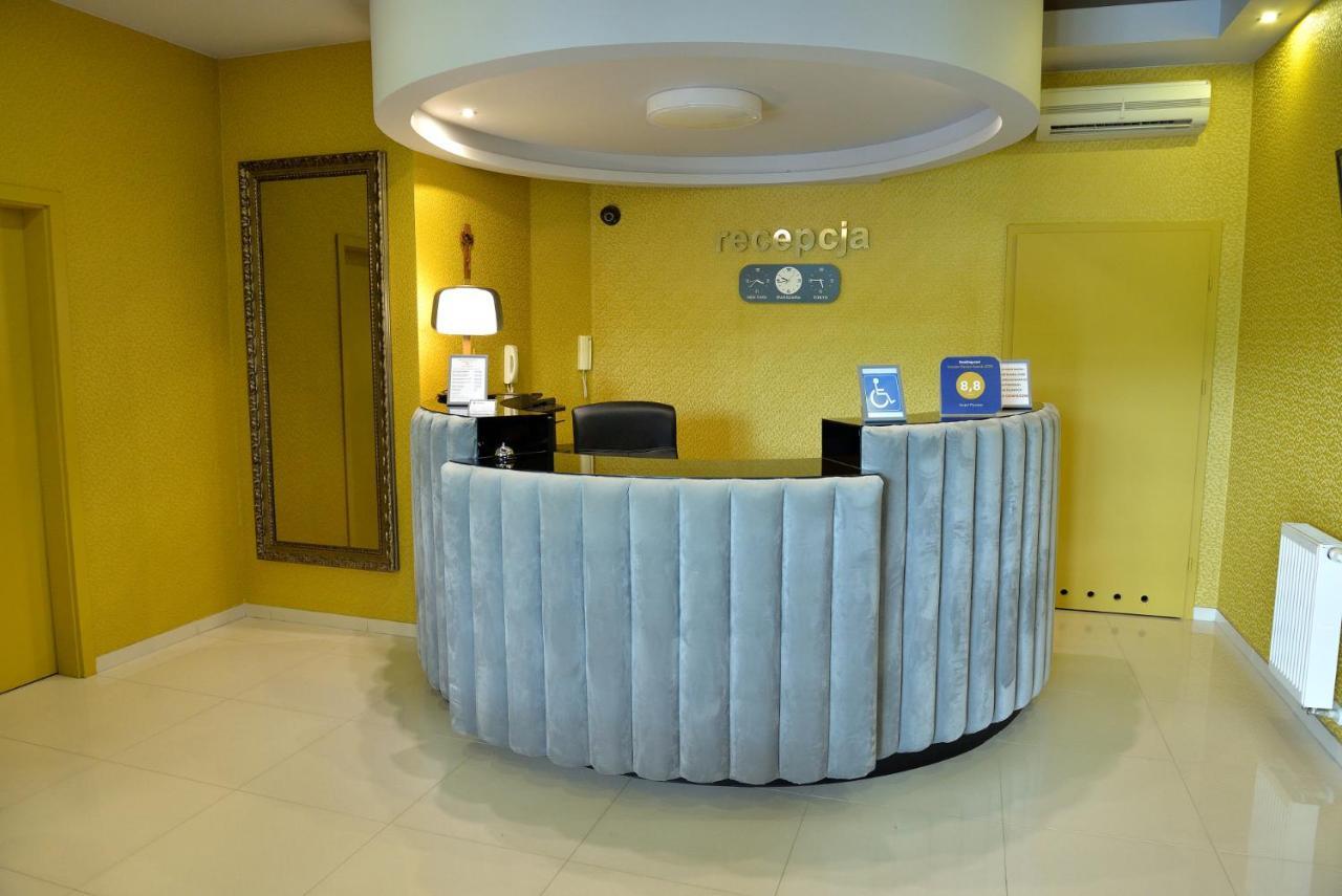 ברז'סקו Quest Hotel - Dawniej Hotel Planeta מראה חיצוני תמונה