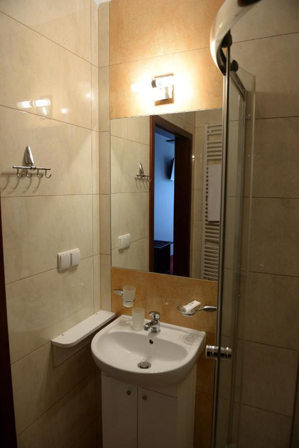ברז'סקו Quest Hotel - Dawniej Hotel Planeta מראה חיצוני תמונה