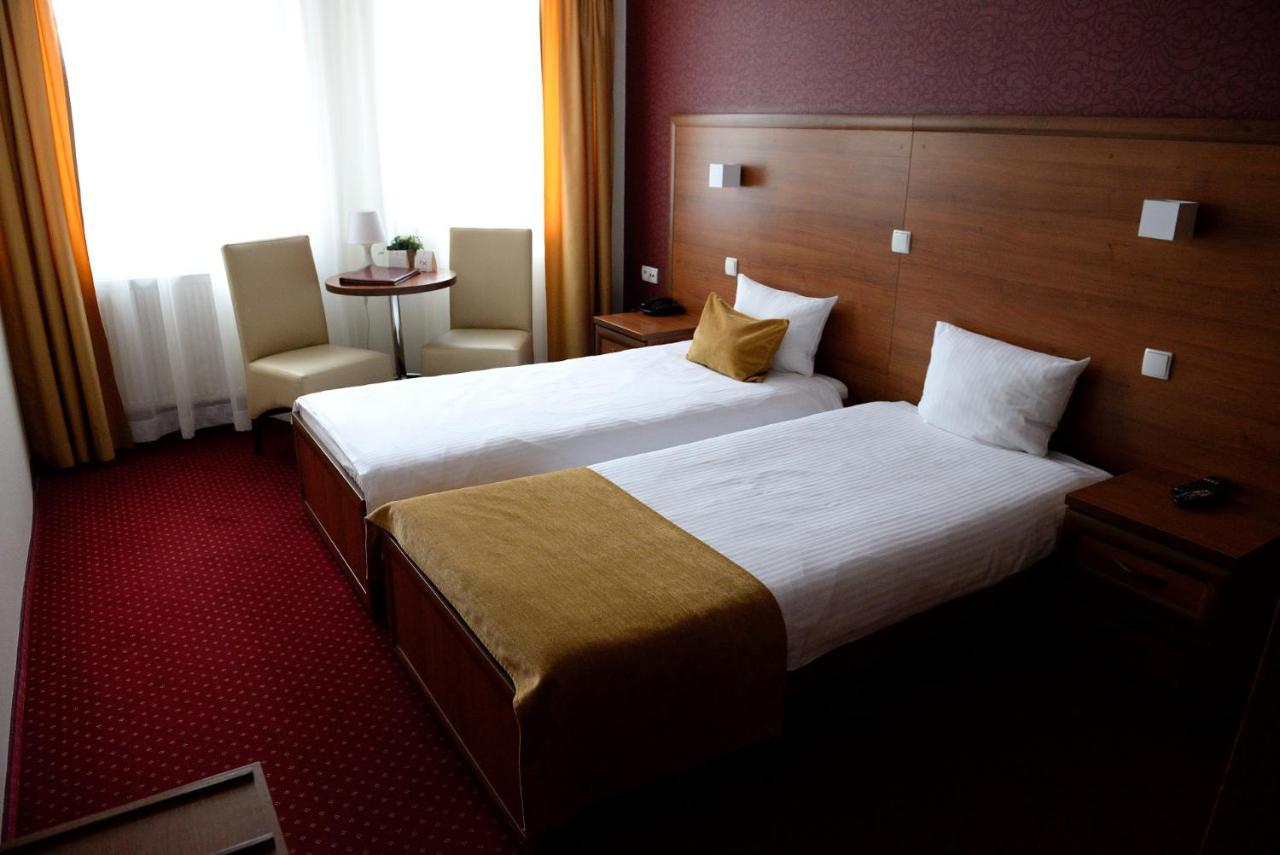 ברז'סקו Quest Hotel - Dawniej Hotel Planeta מראה חיצוני תמונה